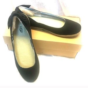 NWT Ugg black Perrie flat shoe new with box